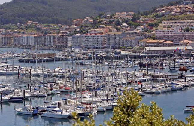 PUERTO DE BAIONA